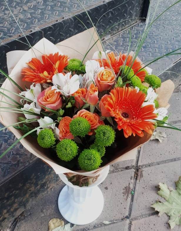 Букет цветов из: Герберы, Хризантемы, Альстромерии и Розы в Козловке Воронежской области
