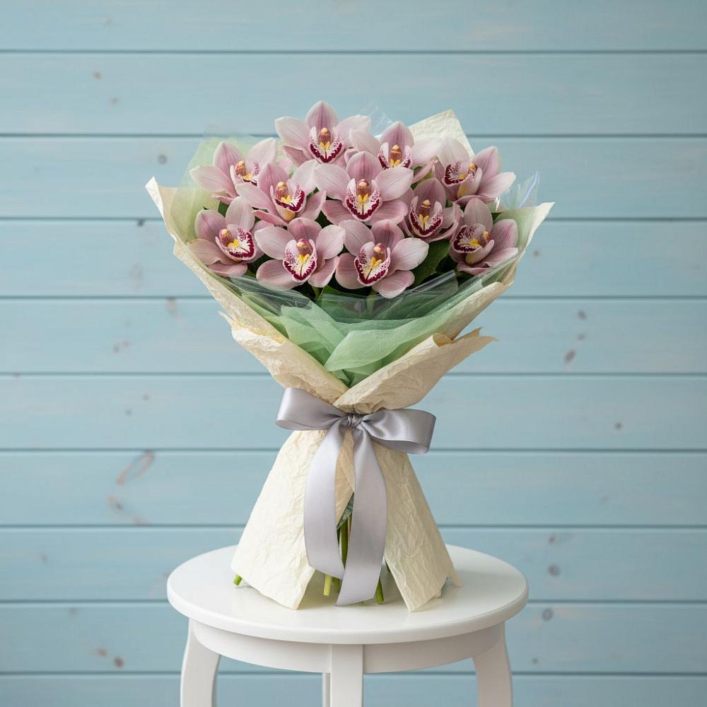 Букет цветов из: Орхидеи и Розы в Козловке Воронежской области