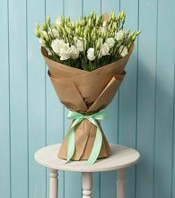 Букет цветов из:  Лизиантусы в Козловке Воронежской области