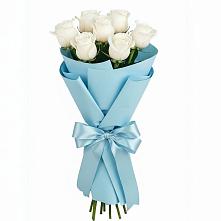 Букет 7 белых роз Проуд в Козловке Воронежской области