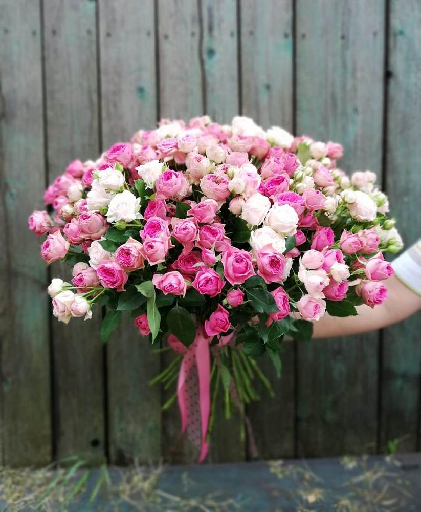 Букет Розовые кустовые розы Натали и Лав Лидия в Козловке Воронежской области