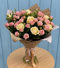 Букет цветов из:  Розы в Козловке Воронежской области