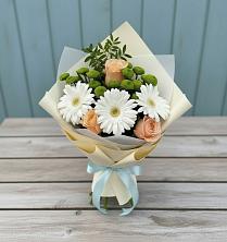 Букет цветов из:  Герберы, Розы и Хризантемы в Козловке Воронежской области
