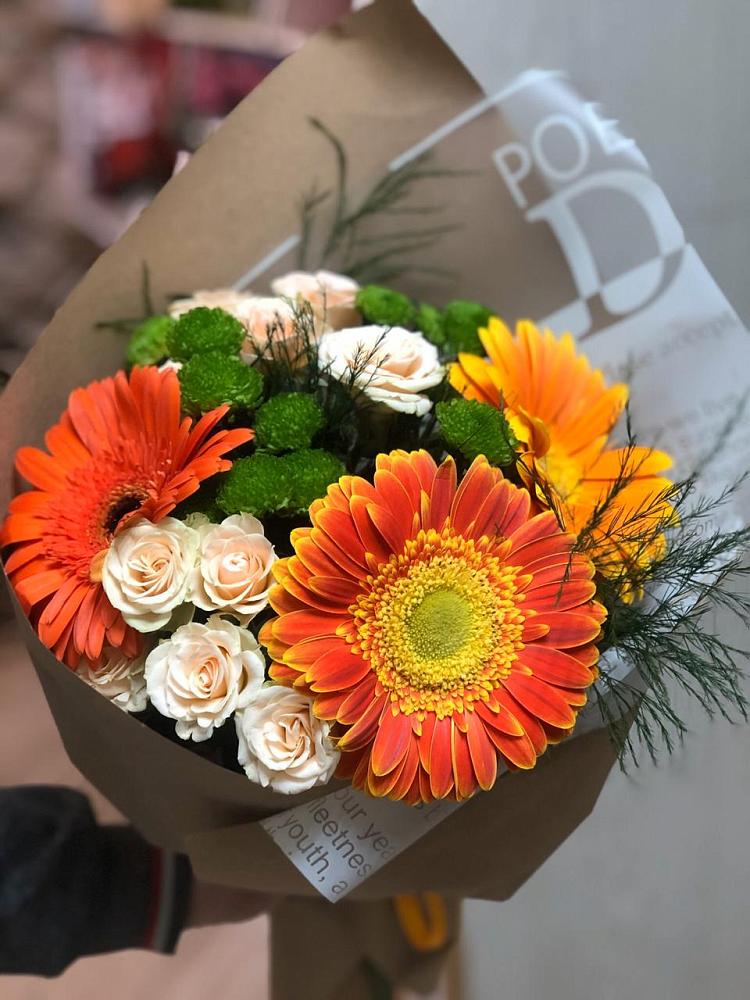 Букет цветов из: Герберы, Хризантемы и Розы в Козловке Воронежской области