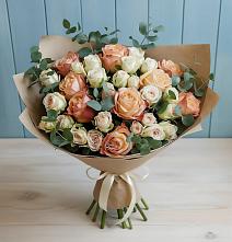 Букет цветов из:  Альстромерии и Розы в Козловке Воронежской области