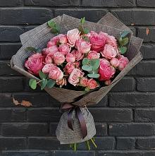 Букет цветов из:  Розы в Козловке Воронежской области